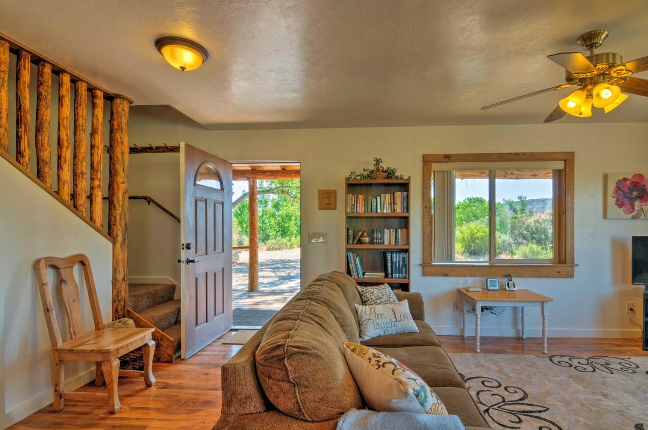 Cozy Henrieville Cabin 18 Mi To Bryce Canyon Np! Buitenkant foto